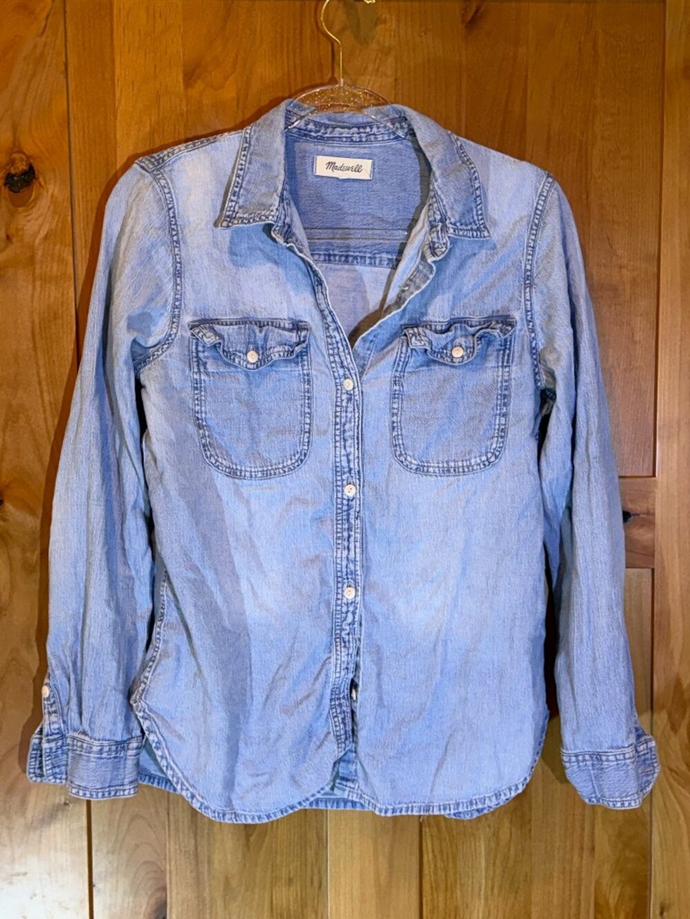 Madewell Light Wash Chambray Denim Button-Down Shirt M* (see measurements)